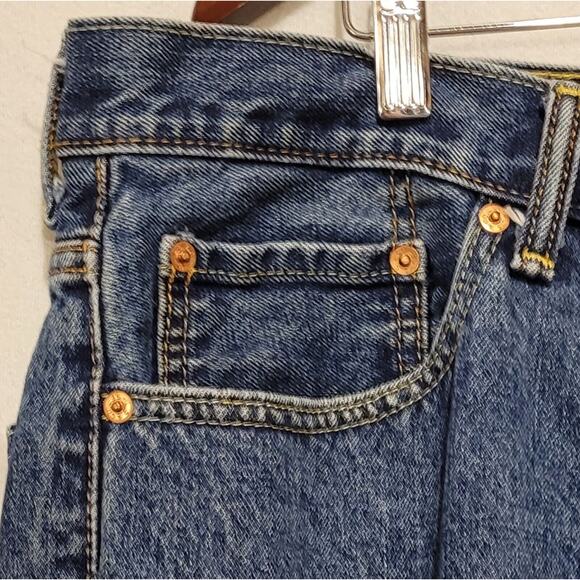 Levis 550 Jeans Mens 42x32 Blue Denim Regular Straight Leg Red Tab EUC Jeans‎ - Picture 9 of 16